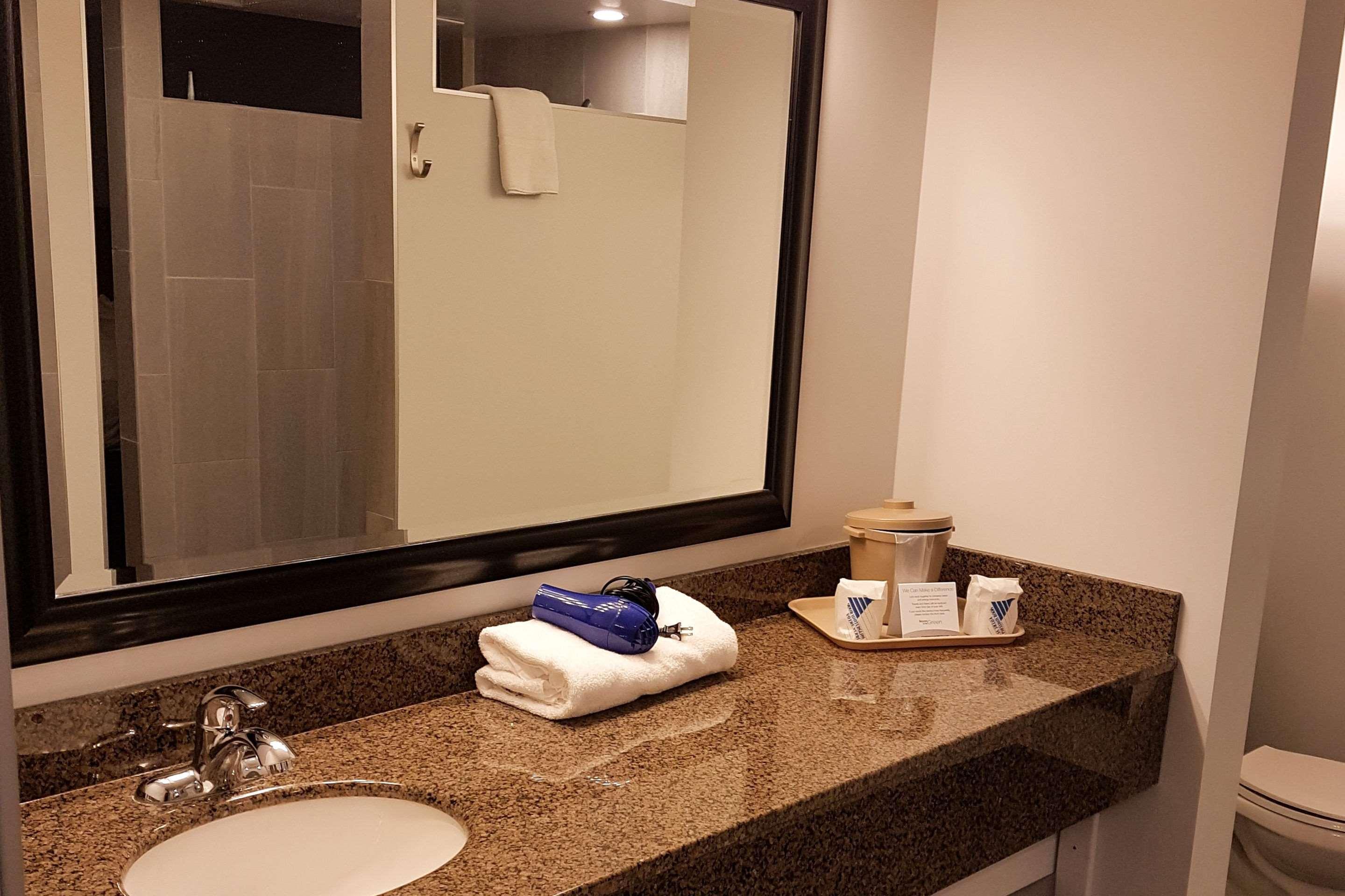 Quality Inn West Edmonton Exterior foto